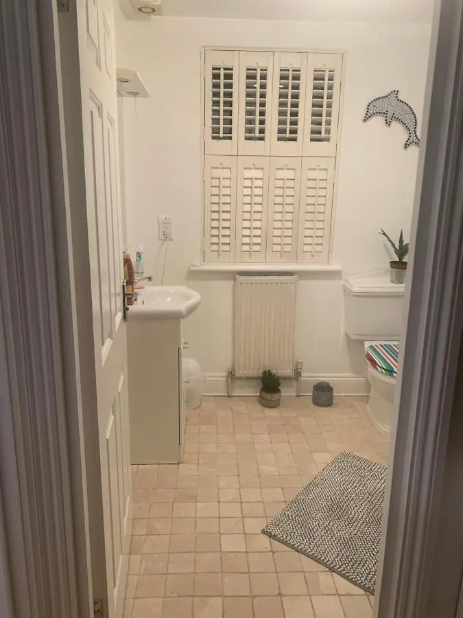 Stylish Modern Studio, Mock Georgian House, Heart Of Trendy Hackney & London 0*,  United Kingdom